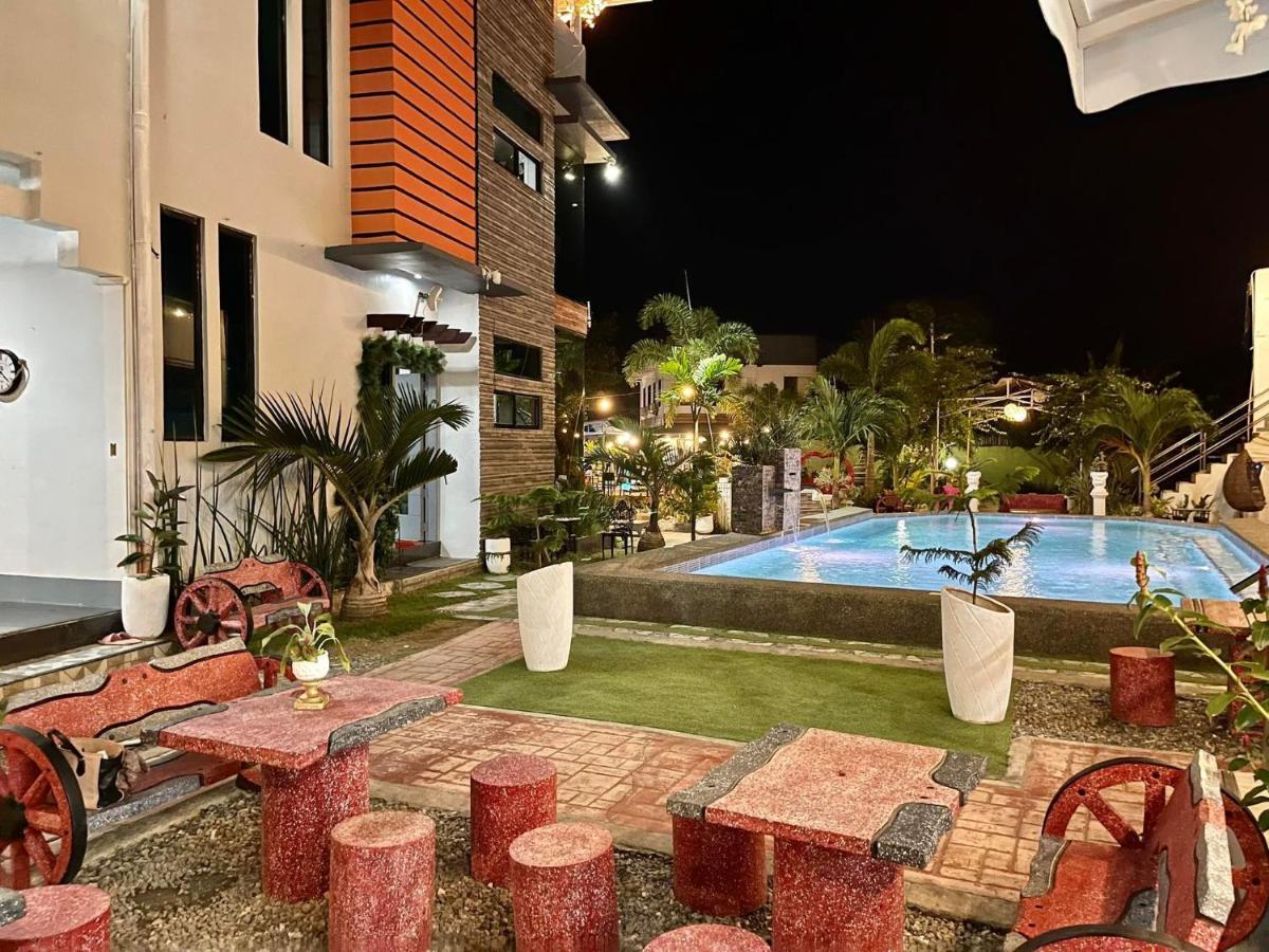 Little Rock Cebu Hotel Lapu-Lapu City Exterior photo