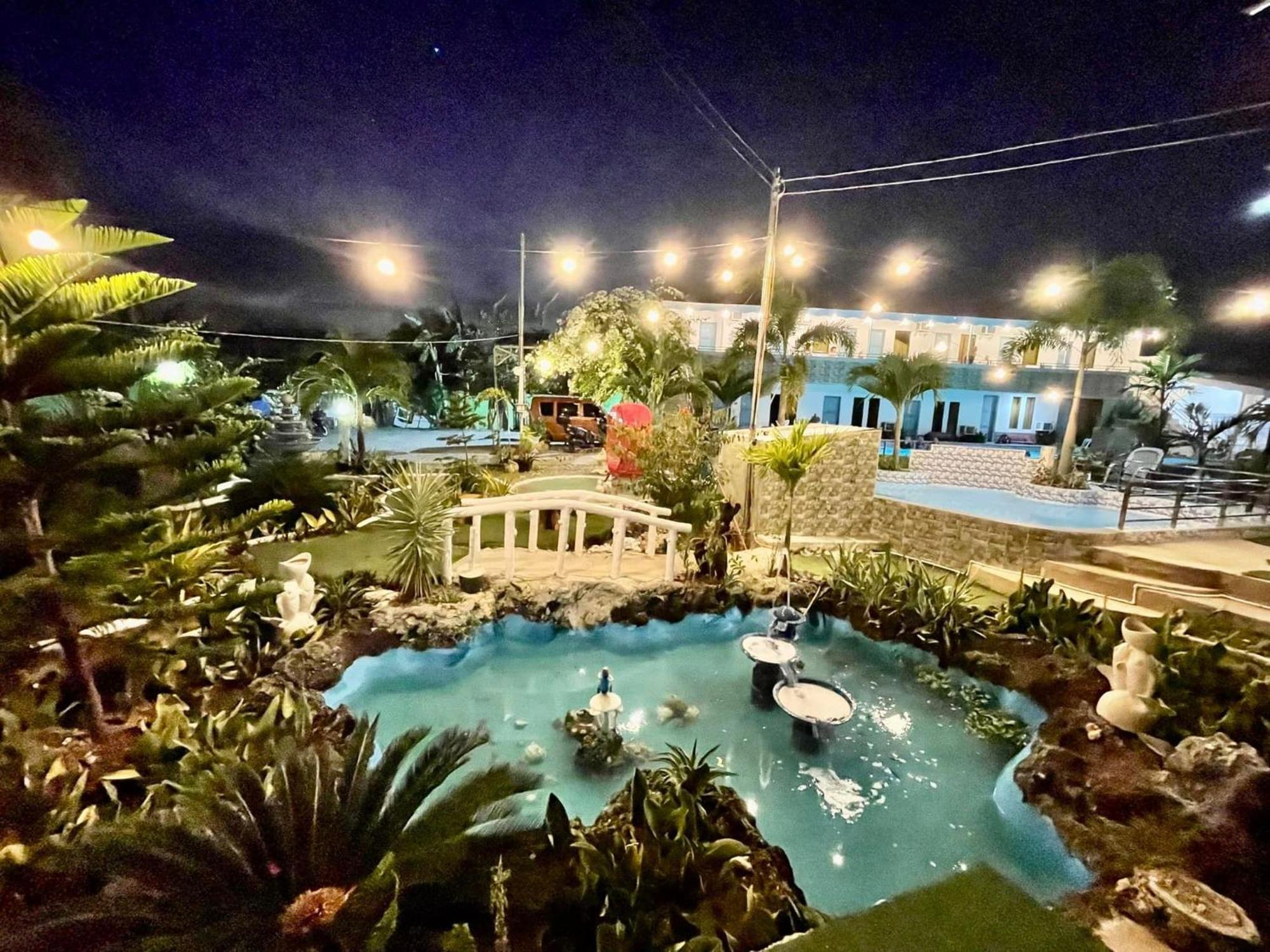 Little Rock Cebu Hotel Lapu-Lapu City Exterior photo